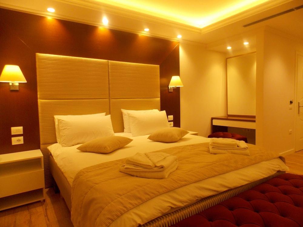 Hotel Queen Selita e Vogel Ngoại thất bức ảnh