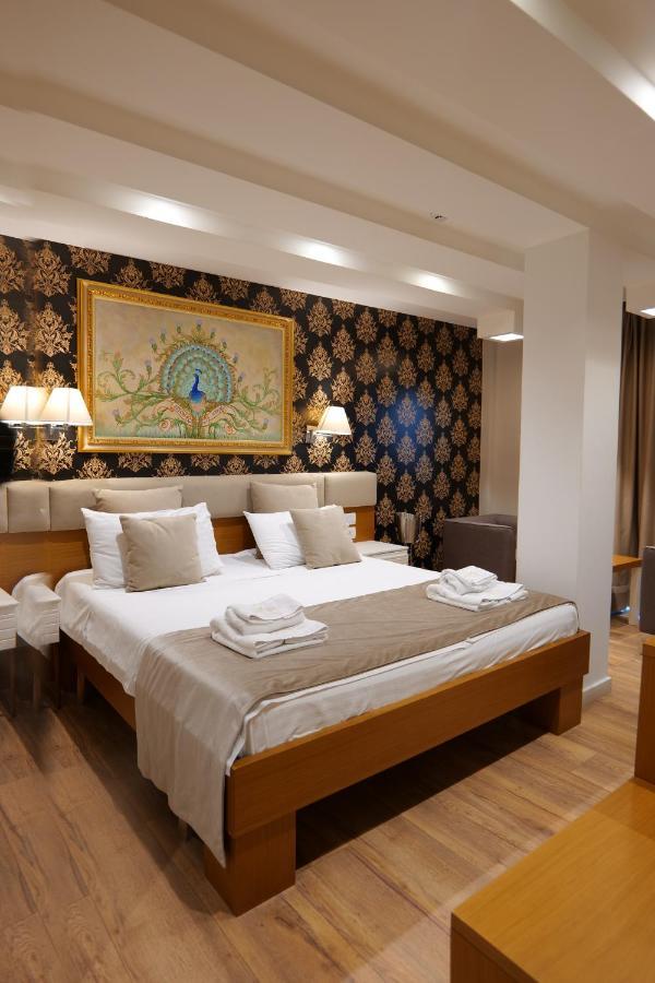 Hotel Queen Selita e Vogel Ngoại thất bức ảnh