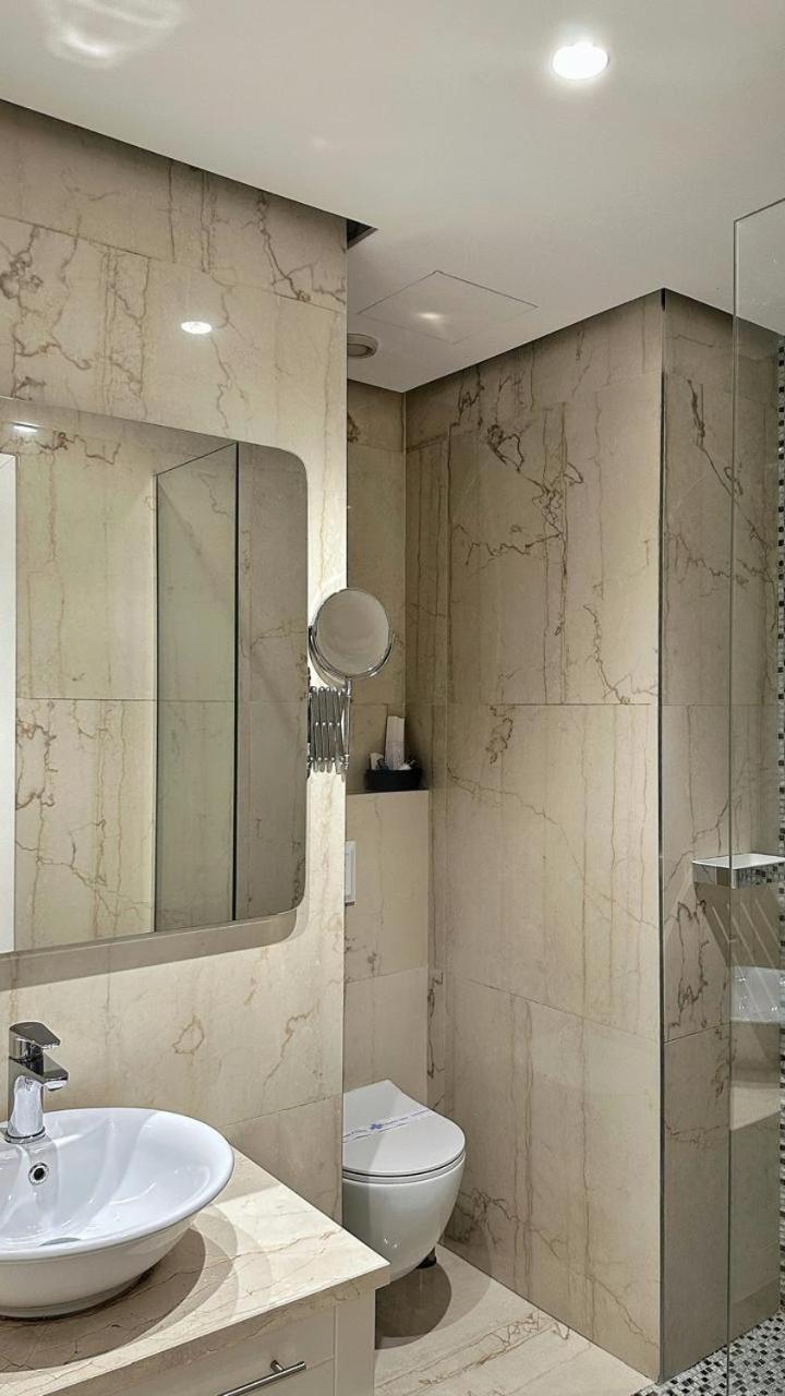 Hotel Queen Selita e Vogel Ngoại thất bức ảnh